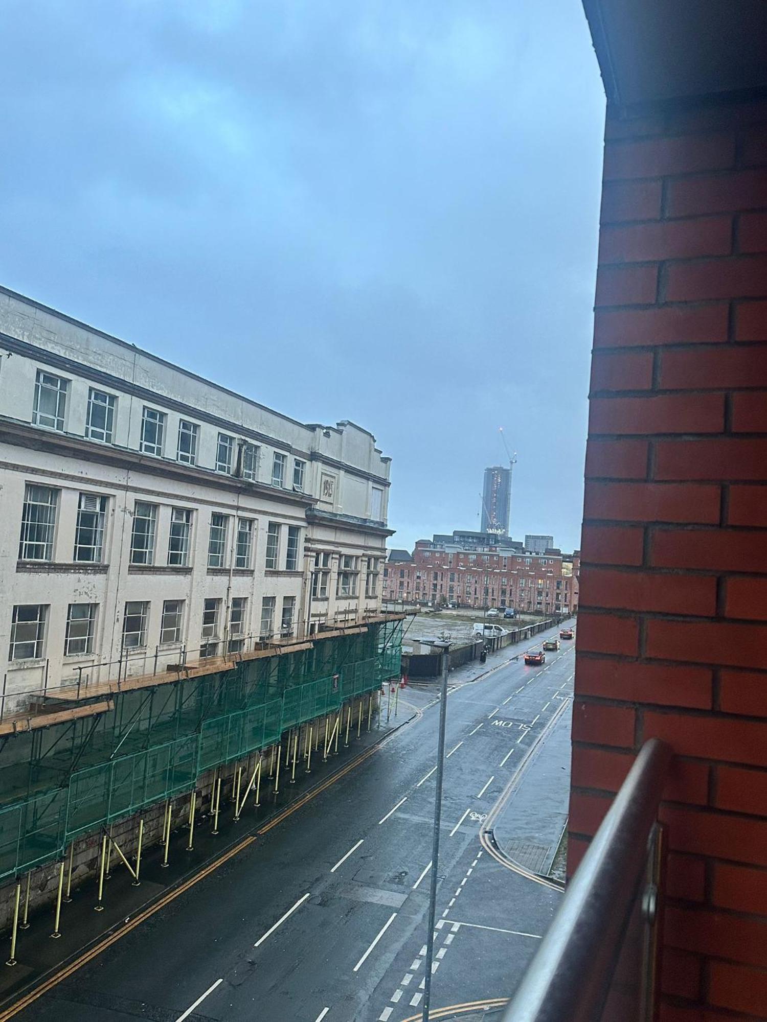 Beehosting Adelphi Wharf Aparthotel *